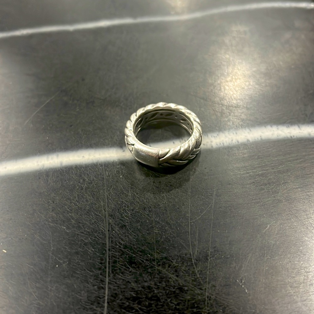 Effy Ring